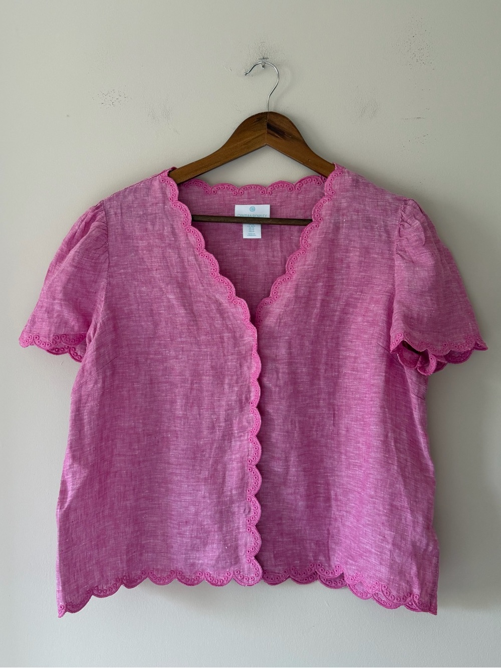 Cynthia Rowley Pink Scalloped 100% Linen Short Sleeve Top Size Medium